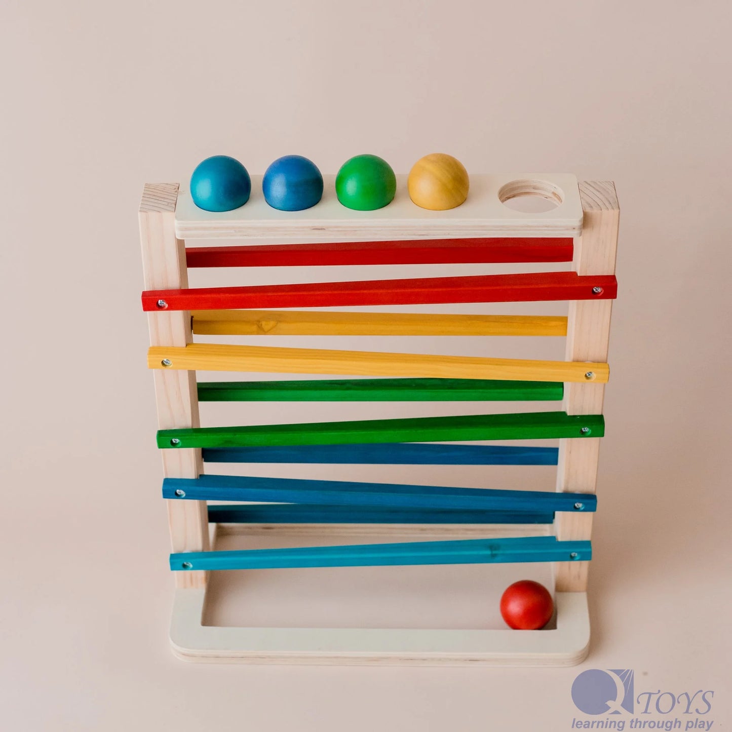Track a ball rack
