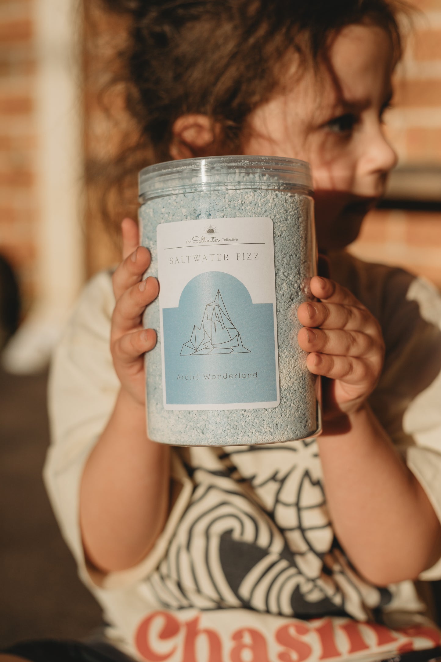 jumbo large tub saltwater fizz arctic wonderland blue white