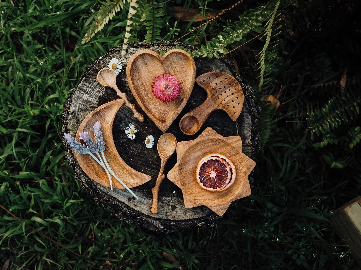 Peace, Love and Sunshine Dish Set