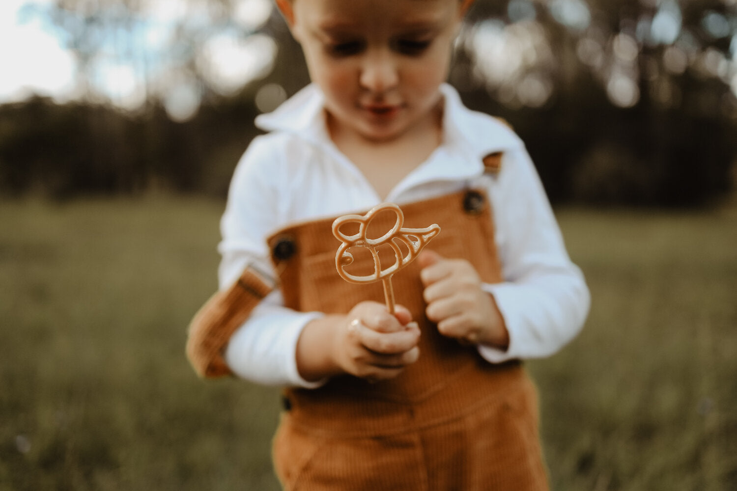 kinfolk pantry Bee Eco Bubble Wand the saltwater collective