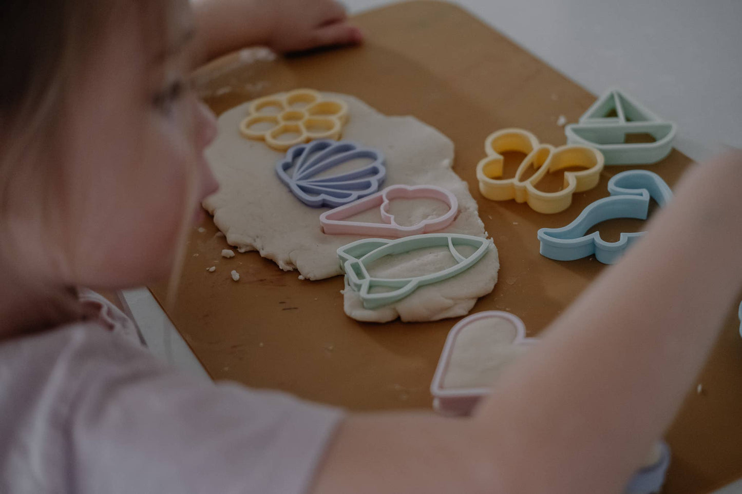 Assorted Colour Cutter Set - Eco Playdough Tool
