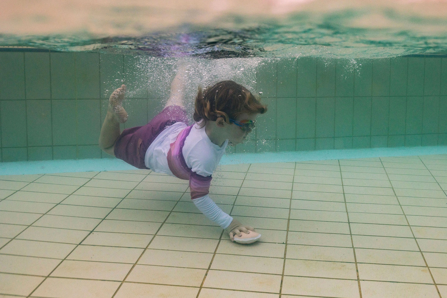 Sunset Sinking Shakas - Neoprene Dive Toys