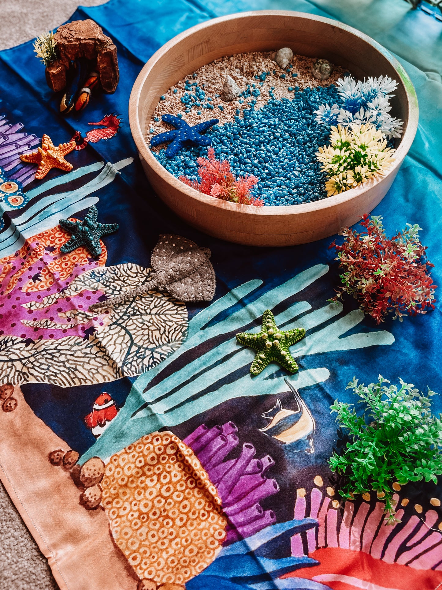Wonderie - Amongst Corals