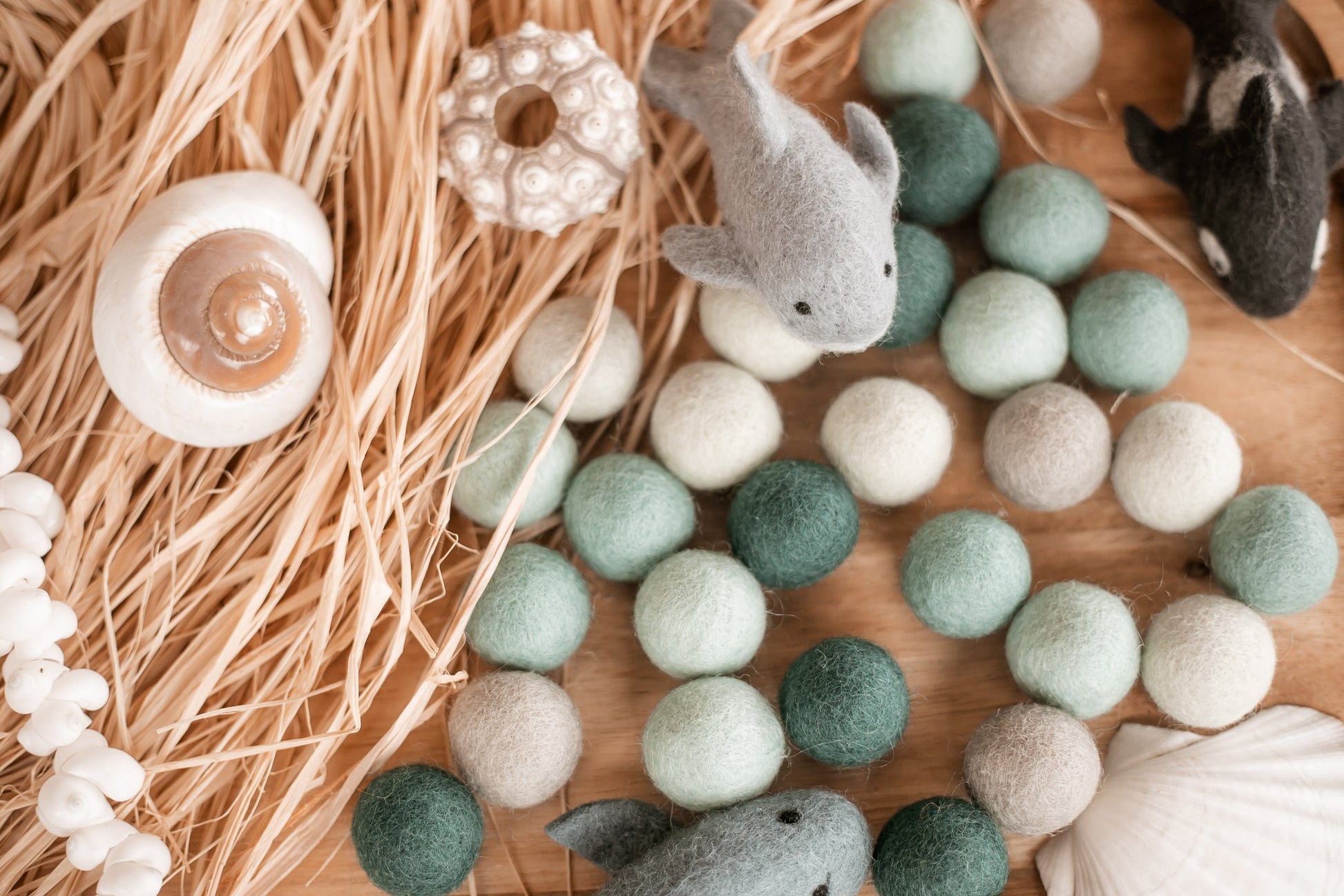 Wool Felt Balls in a Pouch - Pastel Set 3cm 30 balls - Tara Treasures