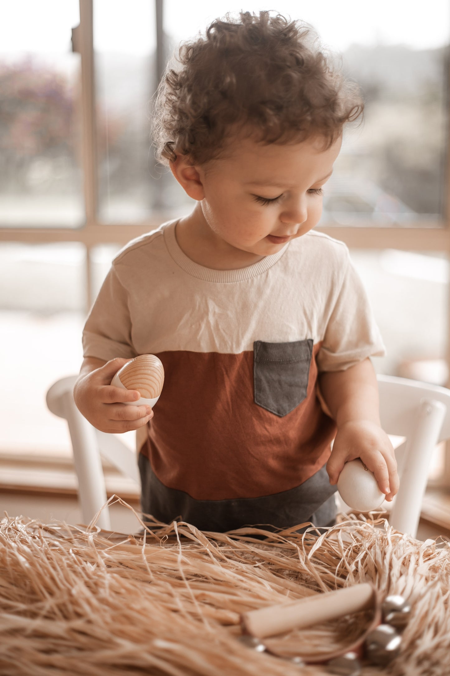 marching bambino Egg Shakers white